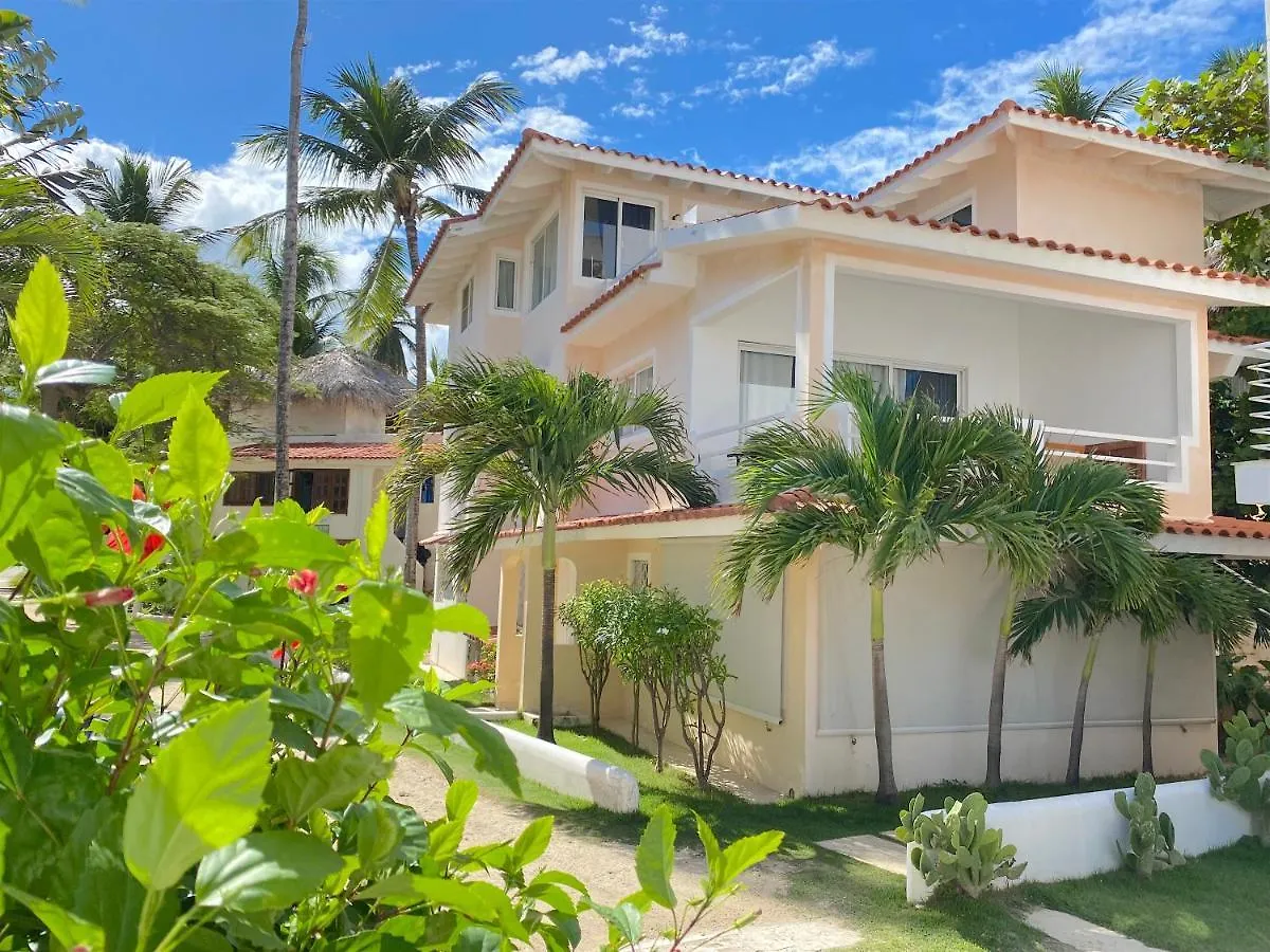 Los Corales Villas And Suites - Beach Club, Spa, Restaurants 蓬塔卡纳 0*,